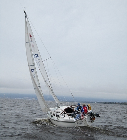 Taku Catalina 25 420x462x96